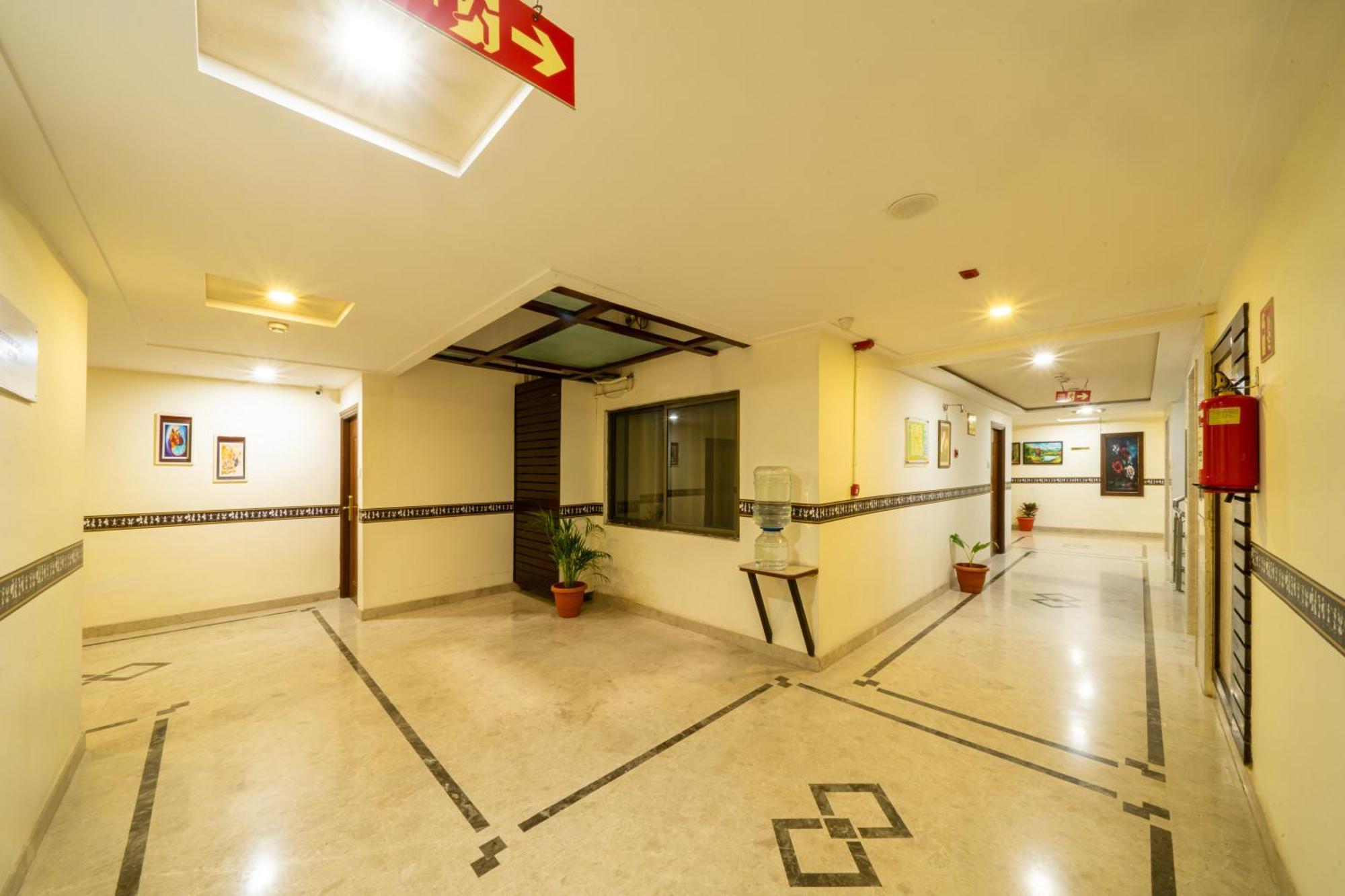 Midtown Suites Marathahalli Bangalore Buitenkant foto