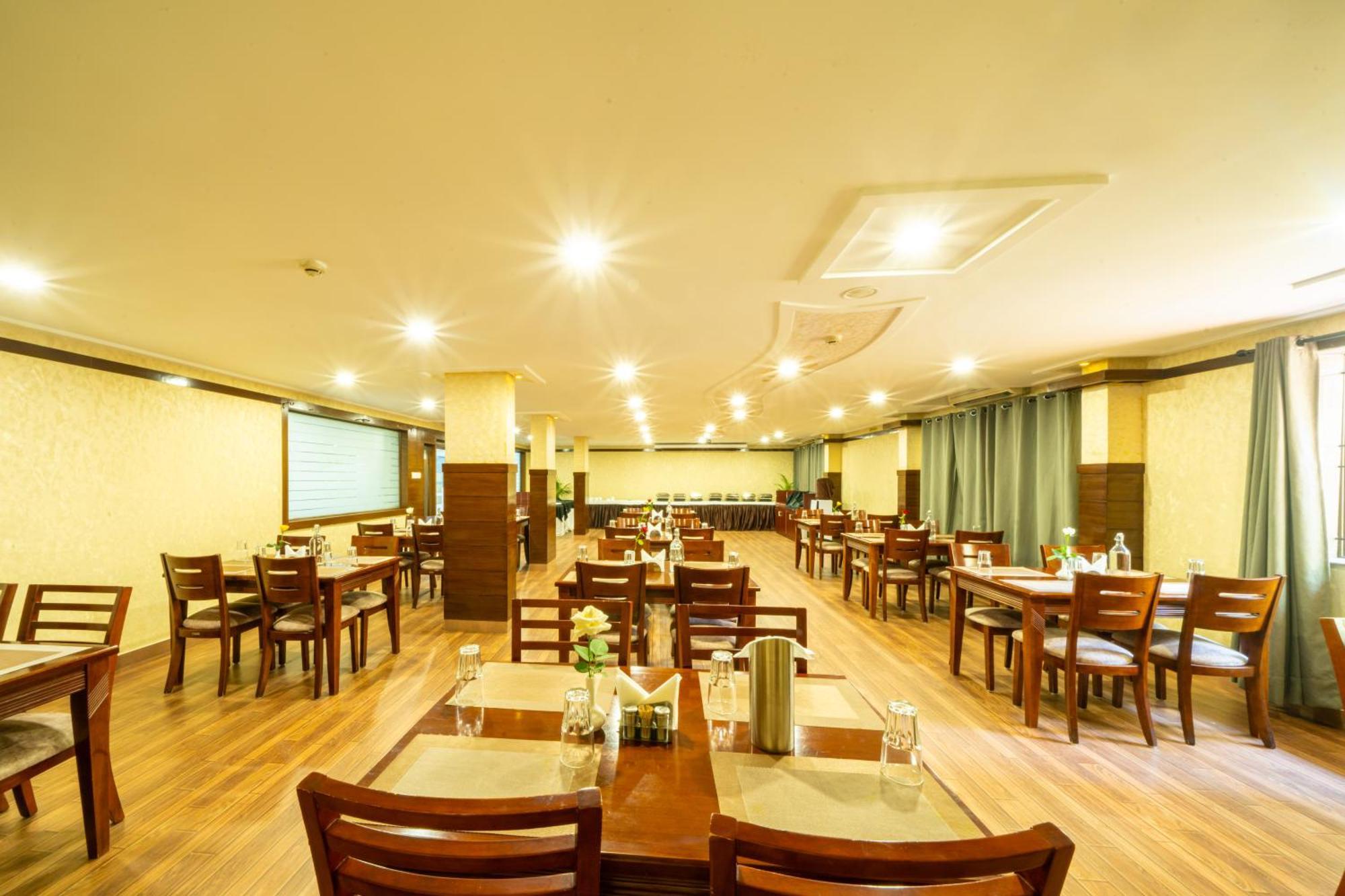 Midtown Suites Marathahalli Bangalore Buitenkant foto