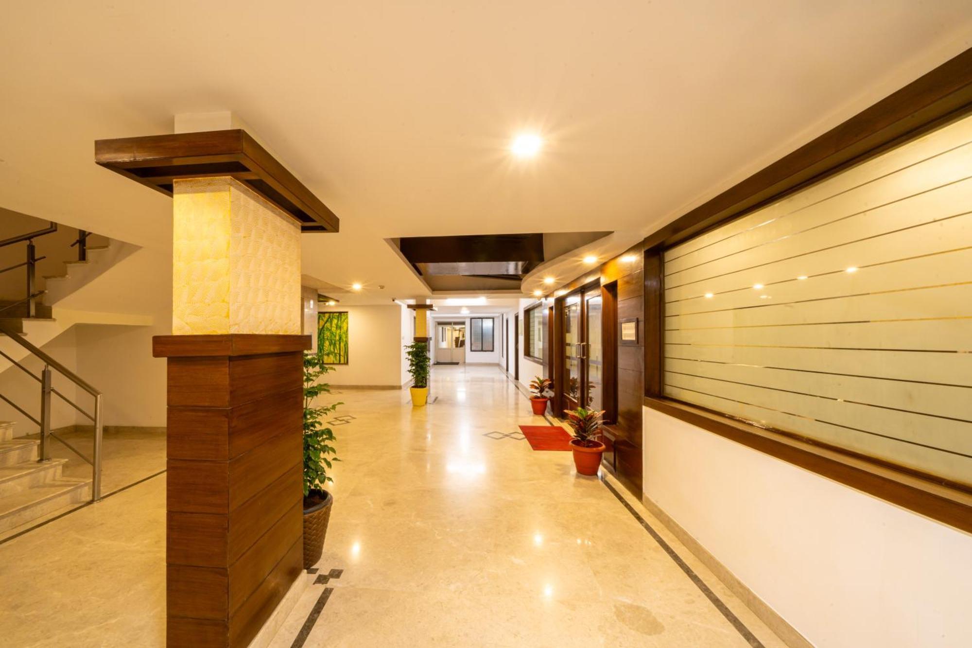 Midtown Suites Marathahalli Bangalore Buitenkant foto